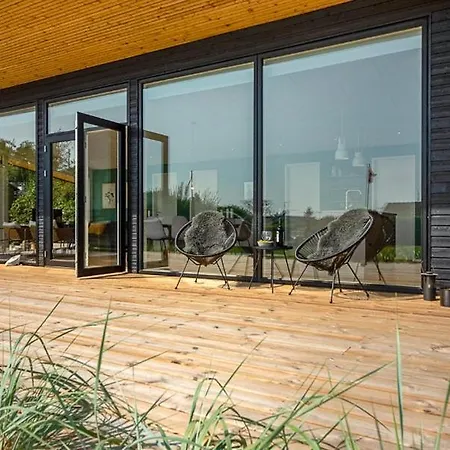 펜션 Modern Near Binderup Binderup Strand